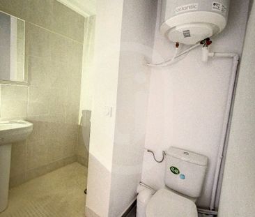 Location Appartement 1 pièce 24m² MONTPELLIER 34090 - Photo 2