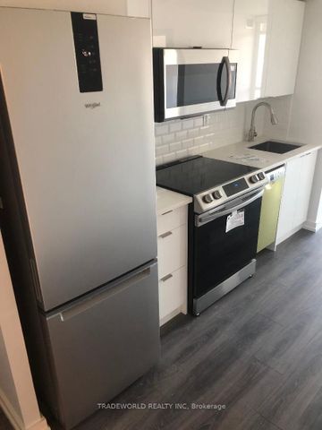 For Lease - 10 CAPREOL Court Unit# 945, Toronto, Ontario - Photo 3