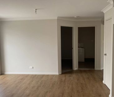 Cute and Spacious! - Photo 5