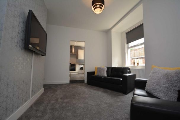 1 bed Room for Rent - Photo 1