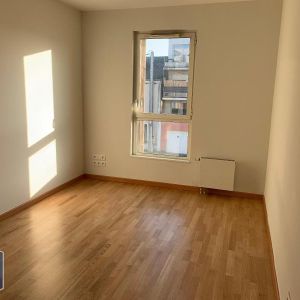 Location Appartement 4 pièces 96m² ST PIERRE DES CORPS 37700 - Photo 2