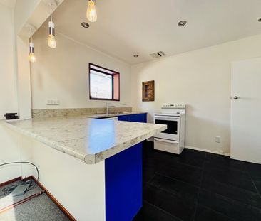 20 Vernon Terrace, Hillsborough - Photo 4