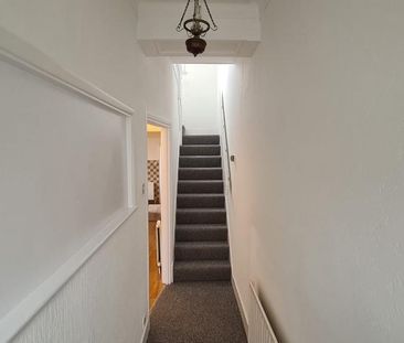 3 bedroom terraced house to rent - Photo 6