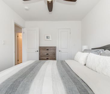 For Lease - 20 Andean Lane, Barrie, Ontario - Photo 2