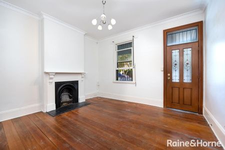 One bedroom home in Leichhardt - Photo 3