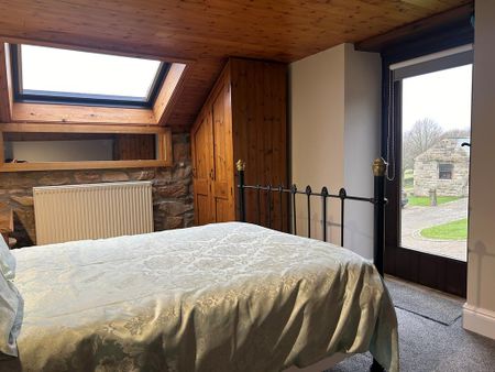 2 bedroom cottage to rent - Photo 2