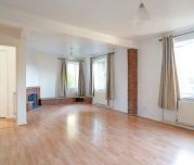 5 bedroom semi-detached house to rent - Photo 2