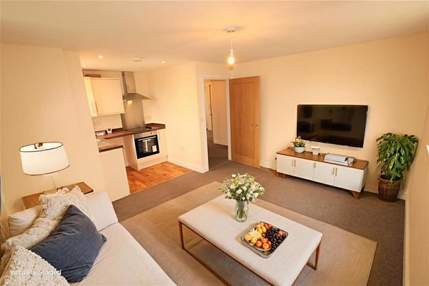 2 bedroom apartment to rent - Photo 1