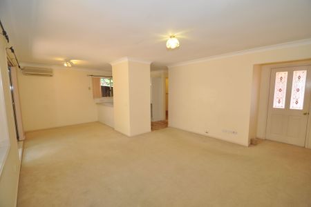 5/16-18 Fourth Avenue, Lane Cove. - Photo 3