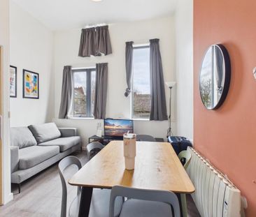 3 bedroom flat to rent - Photo 1