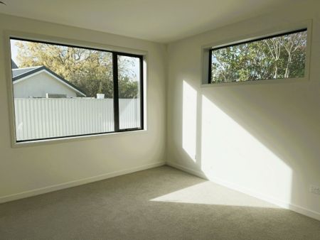 Warm and Inviting - Photo 4