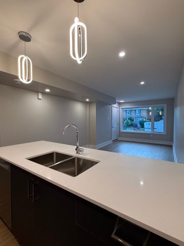 115-117-119 Springfield - Photo 5