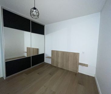 Location Appartement 2 pièces 52m² ST JEAN PIED DE PORT 64220 - Photo 4