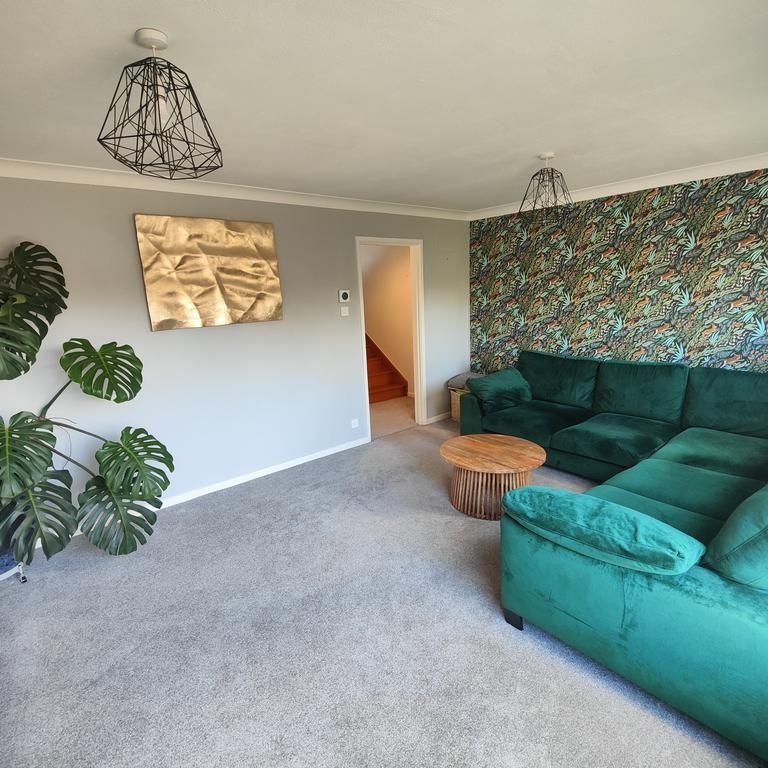 2 bedroom house to rent - Photo 1