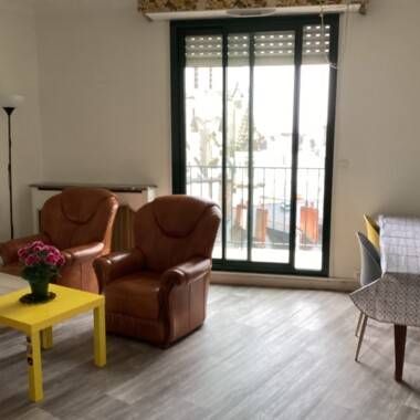 Pl. du Bon Pasteur, 44000 Nantes, France - Photo 1