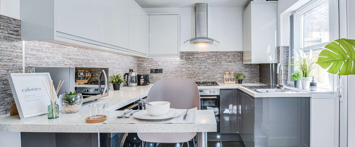 Hersey Street Room 3 - Yellow - Photo 1