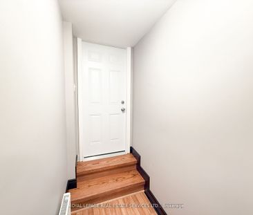 3352 Dundas Street W #Lower - Photo 6