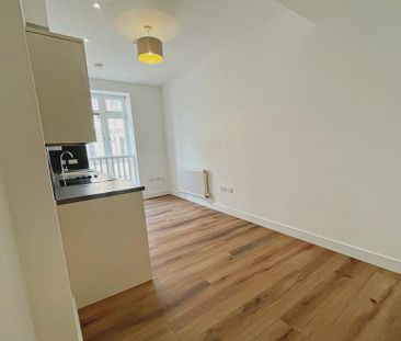Studio to rent - Photo 5