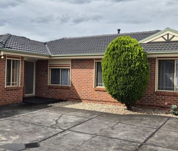2/14 View St, St Albans, VIC 3021 - Photo 6