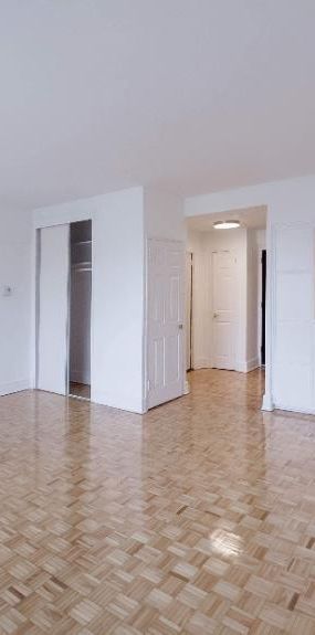 Studio - Westmount - $1,300 /mo - Photo 1