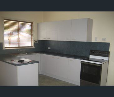 61A Arthur Street, Caloundra, Qld 4551 - Photo 4