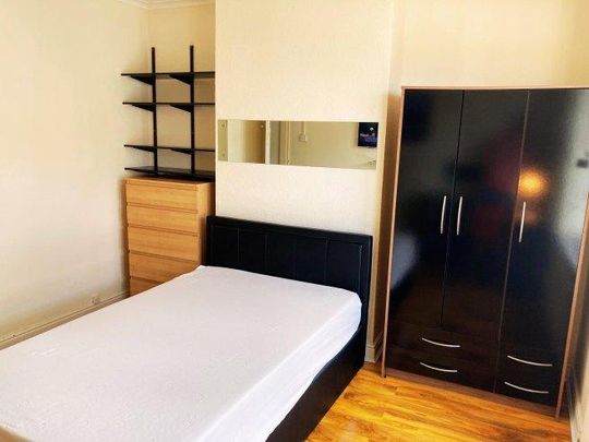 4 bedroom house share to rent - Photo 1