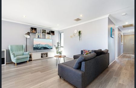 51 Trethowan Promenade, Alkimos WA 6038 - House For Rent - $660 | Domain - Photo 3