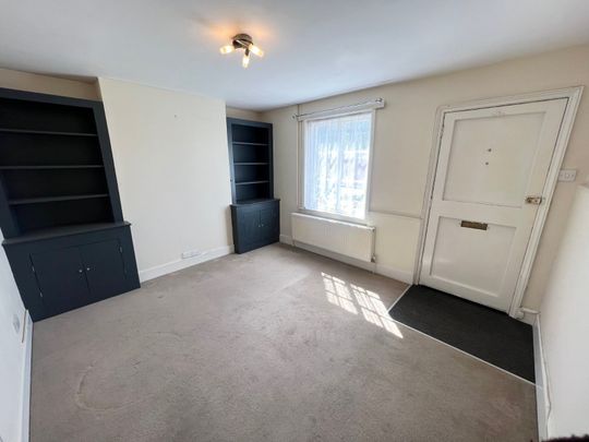 2 bedroom semi-detached house to rent - Photo 1