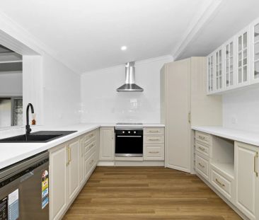 4 Bedroom Home - Photo 5