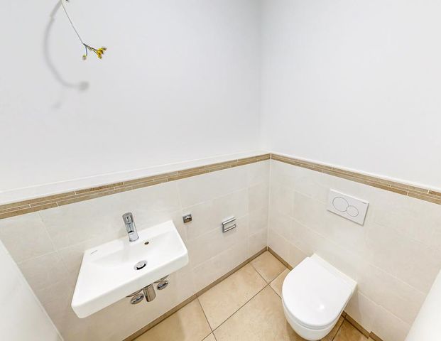 Ideal geschnitten mit 2 Bädern und Südbalkon - Foto 1