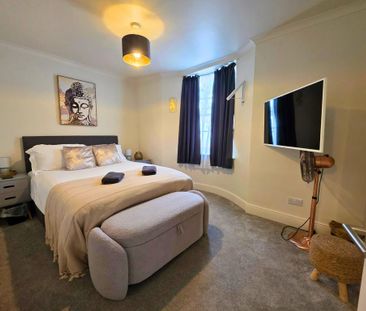 3 bedroom terraced house to rent - Photo 4