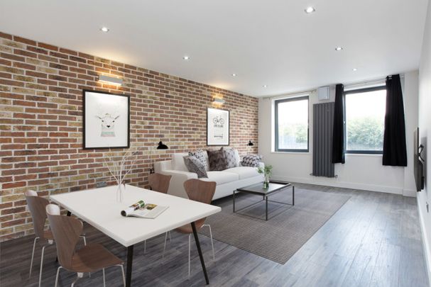 Copperfield Road, Mile End, London E3 - Photo 1