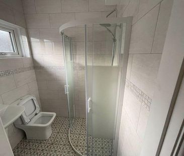 3 bedroom detached house to rent - Photo 4