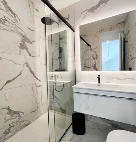 Appartement • Paris 16ème - Photo 2