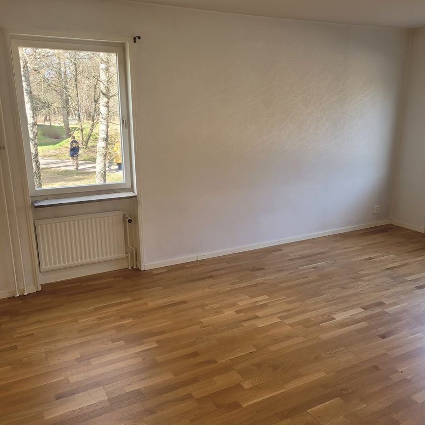 Platåvägen 19 - Foto 1