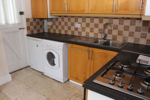 Northgate, Newark, Notts, NG24 - Photo 1