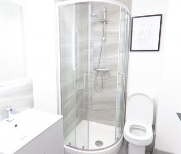 Flat 406, Green Lane, Yeadon, LS19 7GP - Photo 2