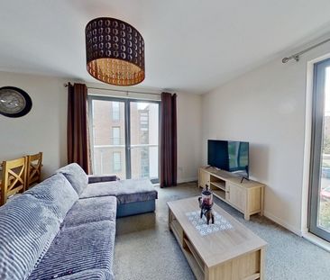 2 bedroom apartment to rent - Photo 3