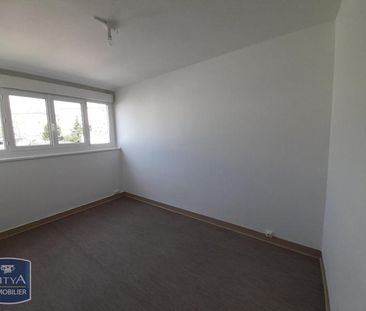 Location Appartement 5 pièces 82m² LE MANS 72000 - Photo 4