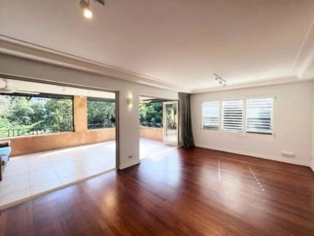 Tranquil retreat with direct access to Clovelly Beach - Photo 2