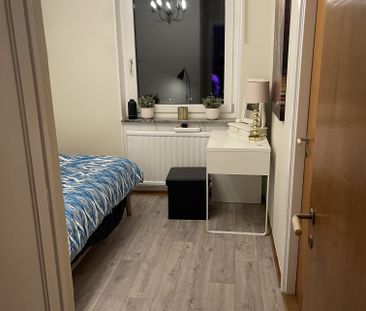 Skebokvarnsvägen, Bandhagen - Photo 2