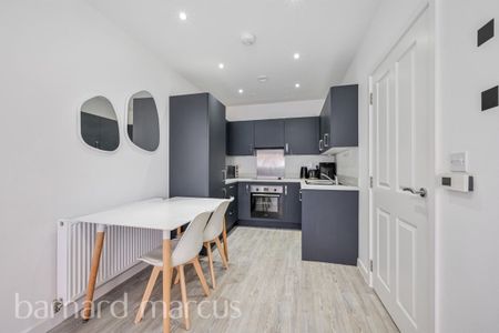 Thimble Crescent, WALLINGTON - Photo 2