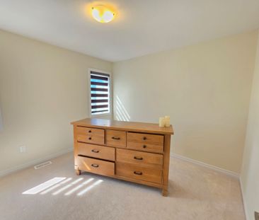 For Lease - 92 Hawick Crescent, Haldimand, Ontario - Photo 6