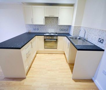 2 bedroom apartment to rent - Photo 6