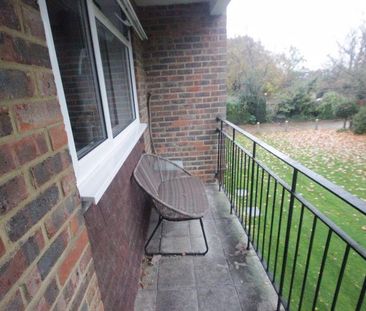 1 bedroom property to rent - Photo 5