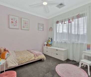 Modern 3 Bedroom Home - Photo 6