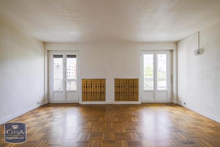 Location Appartement 5 pièces 119m² GRENOBLE 38000 - Photo 2
