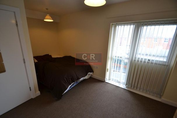 3 bedroom townhouse to rent - Photo 1