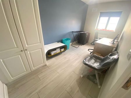 Rowan Walk, Kilcarbery, Dublin 22 - Photo 2