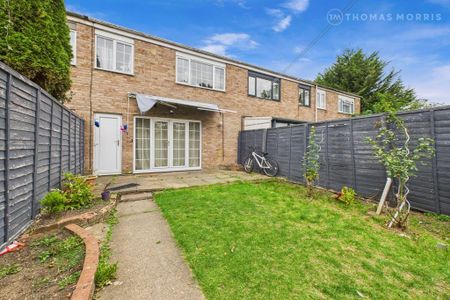3 bedroom terraced house to rent - Photo 3